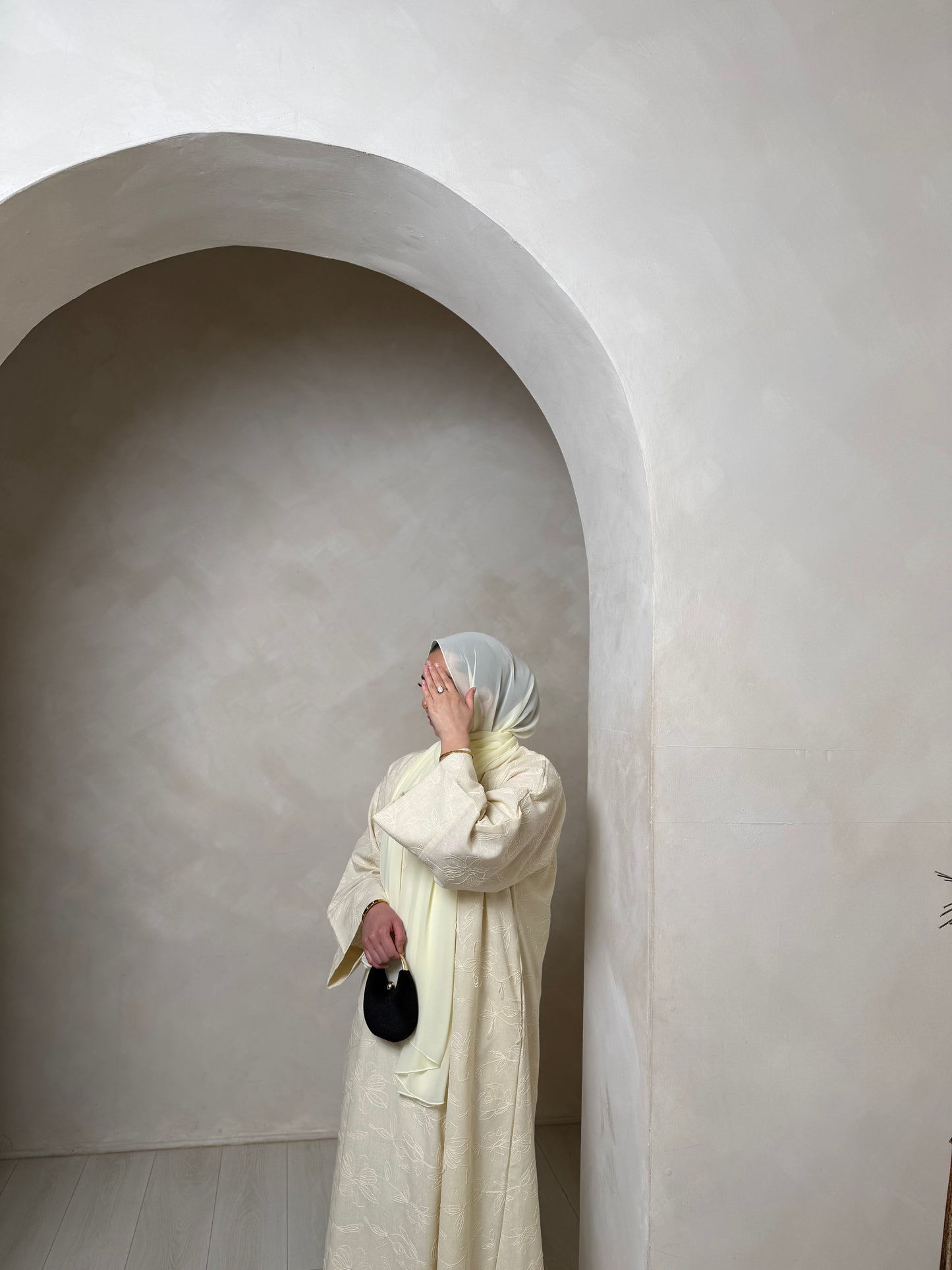 Rua - Floral Embroidered Closed Abaya (Ivory)