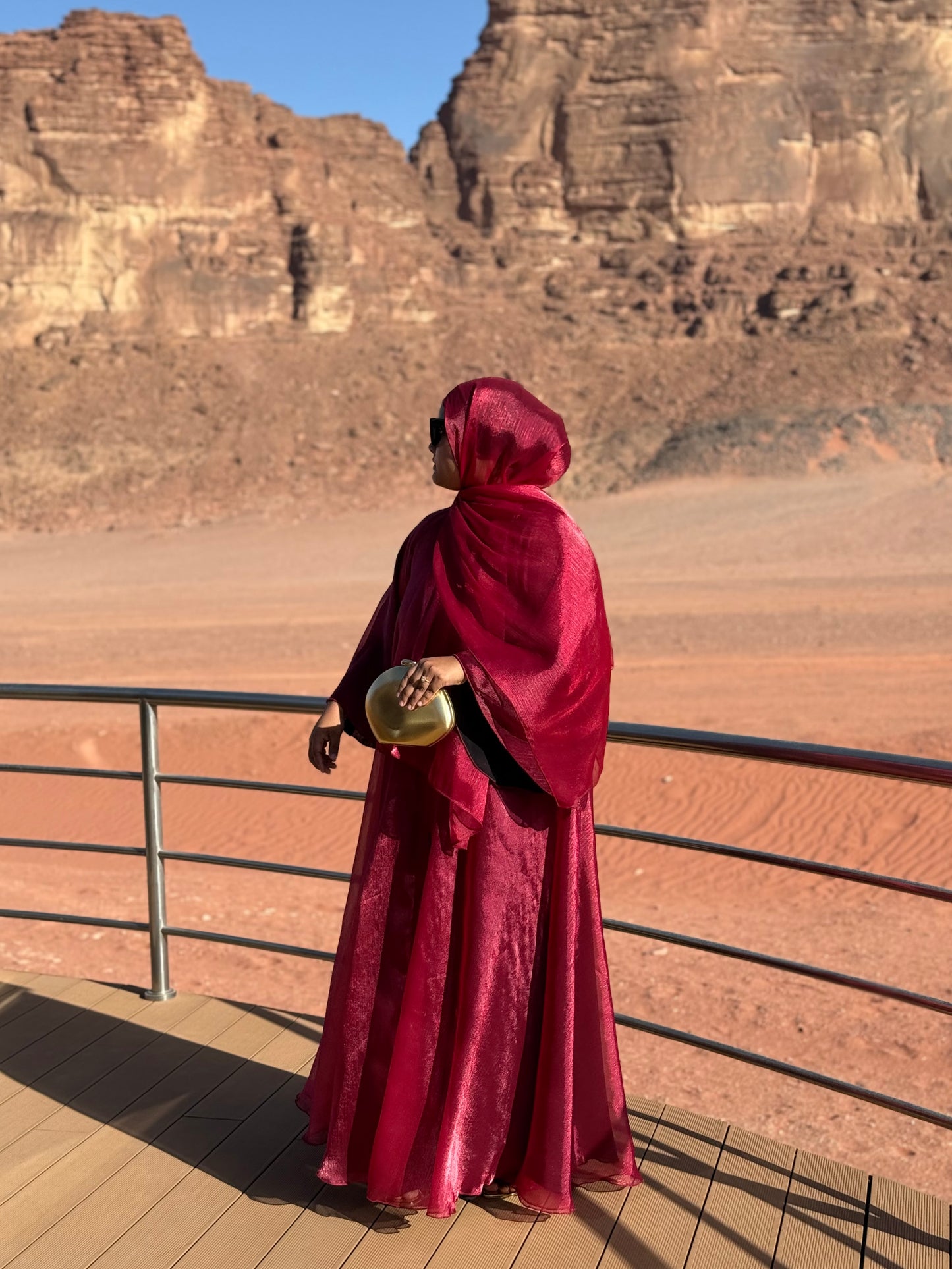 Dalia - Flowy open abaya (Deep Red)