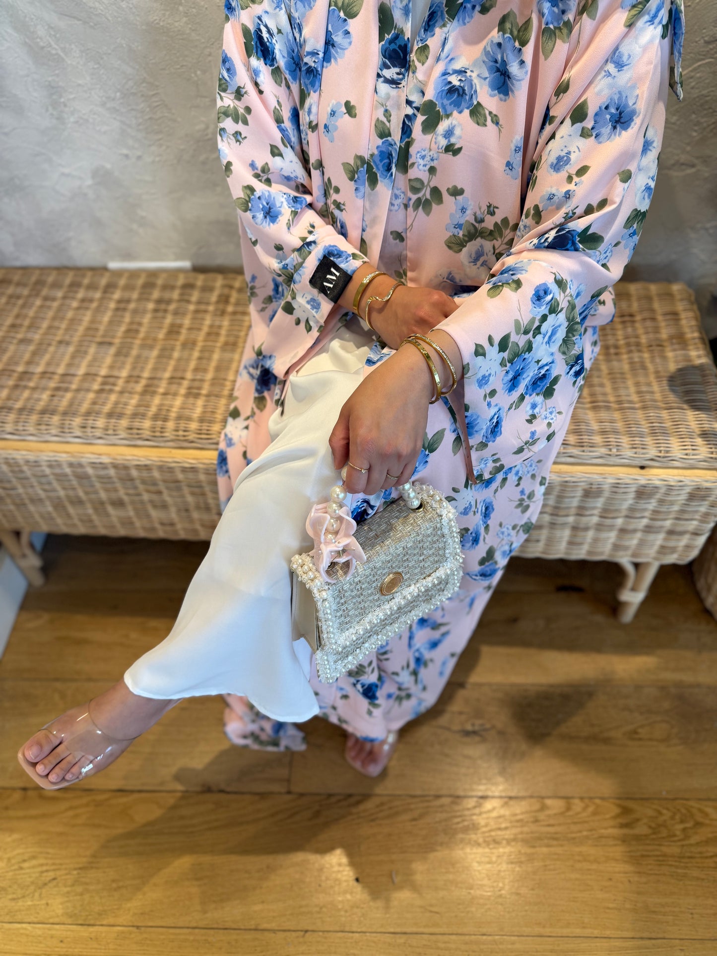 Lamia - Floral abaya (Pink)