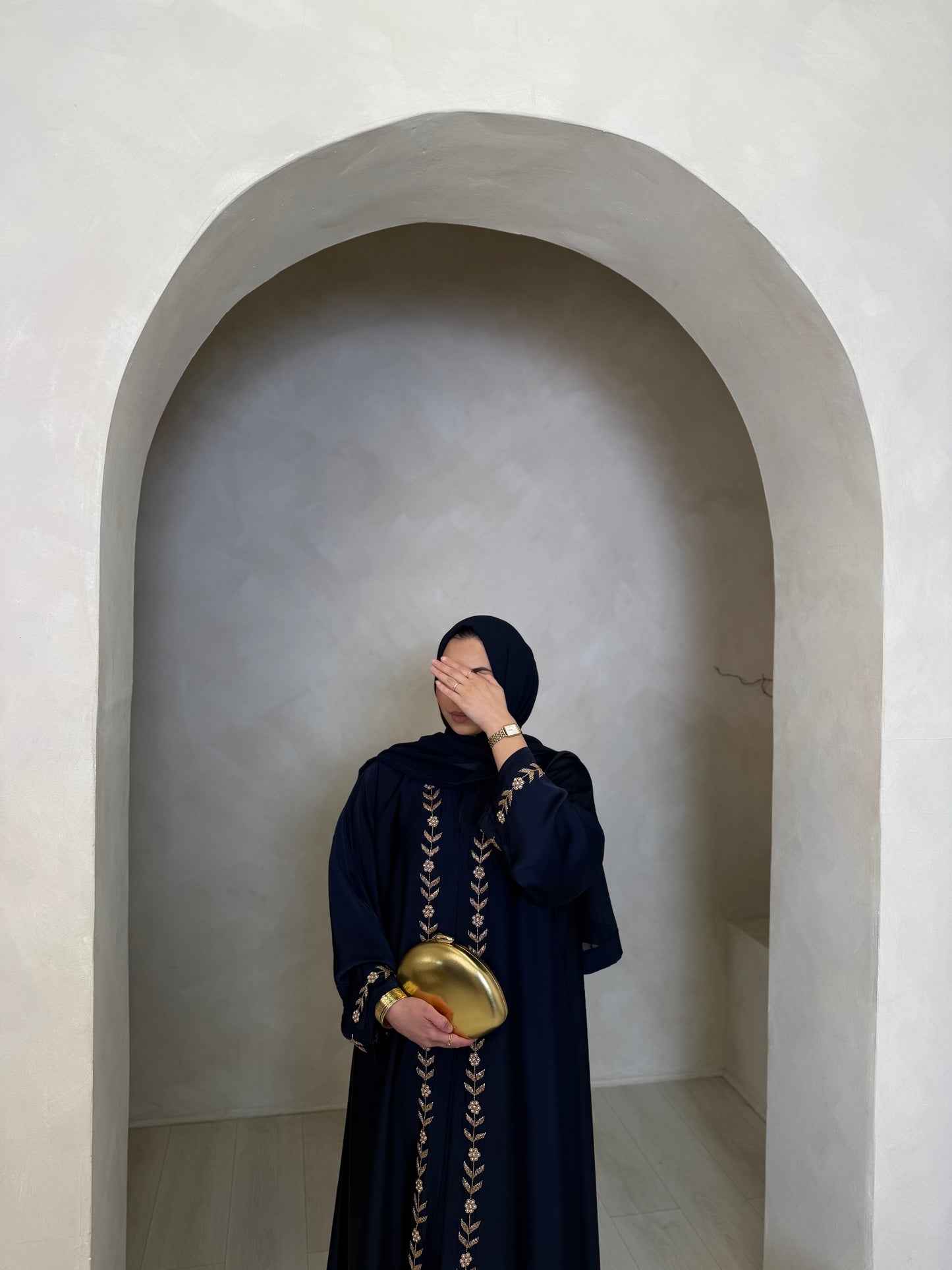 Dana - Embellished abaya (Navy)