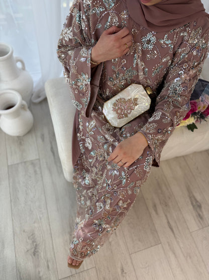 Lamisa - Embellished Oversized Closed Abaya