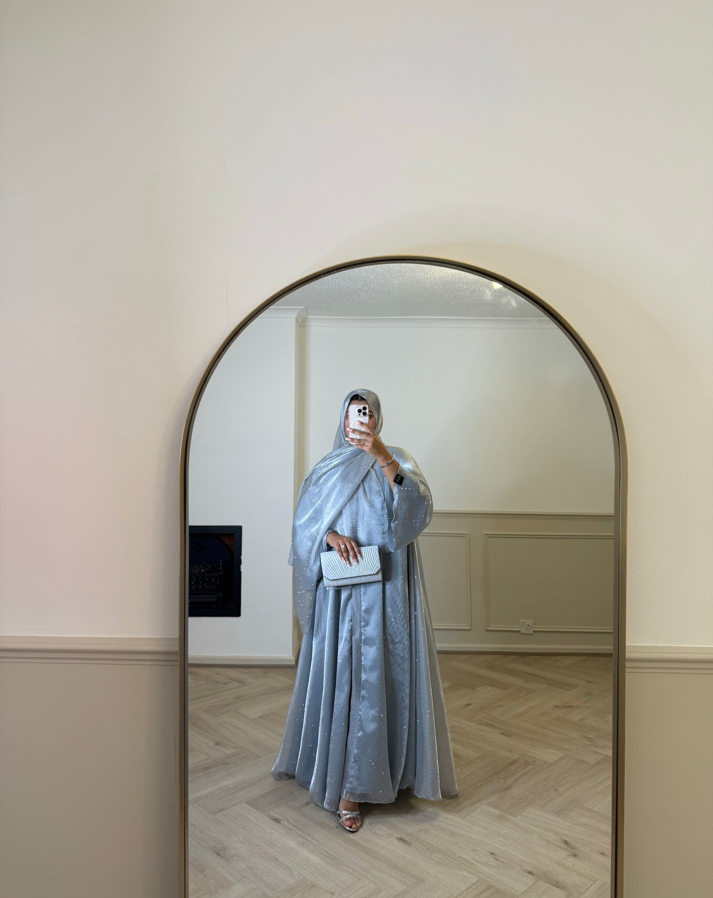 Bella - Flowy open abaya (Grey)