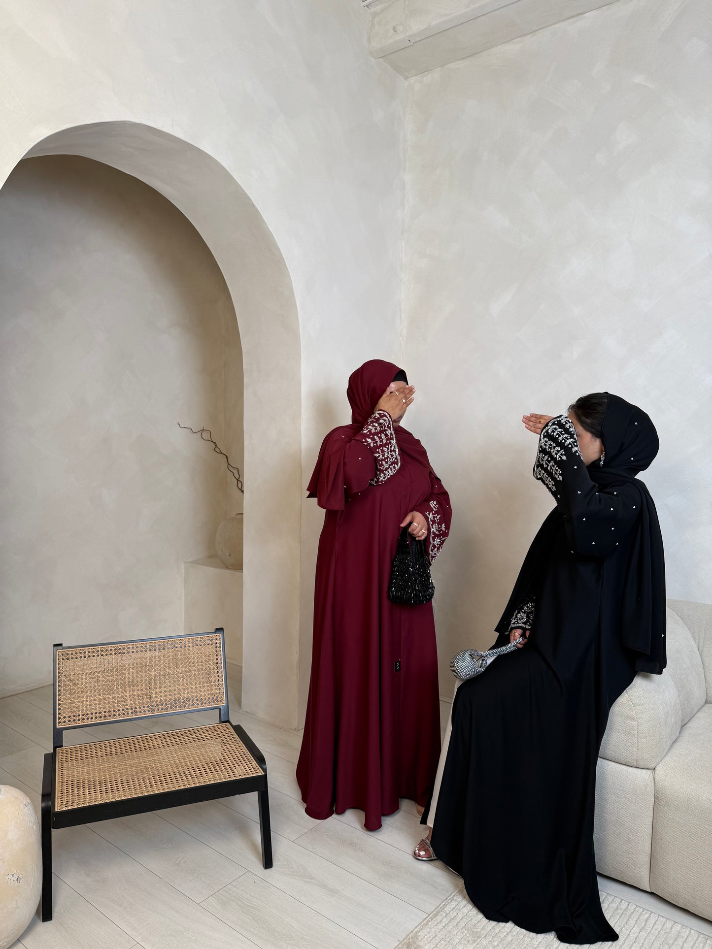Alia - Embellished sleeve abaya (Maroon)