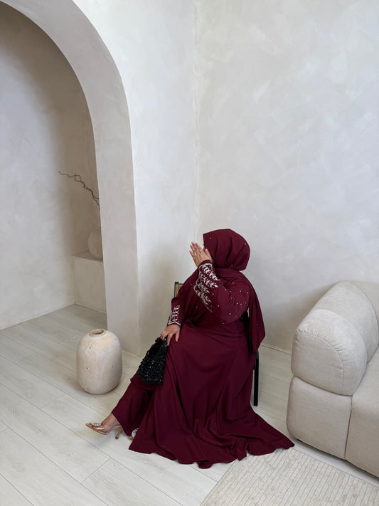 Alia - Embellished sleeve abaya (Maroon)