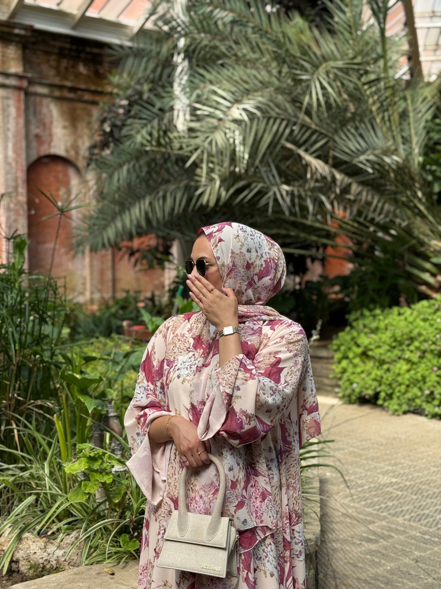 Lamia - Floral abaya (Pink Blossom)