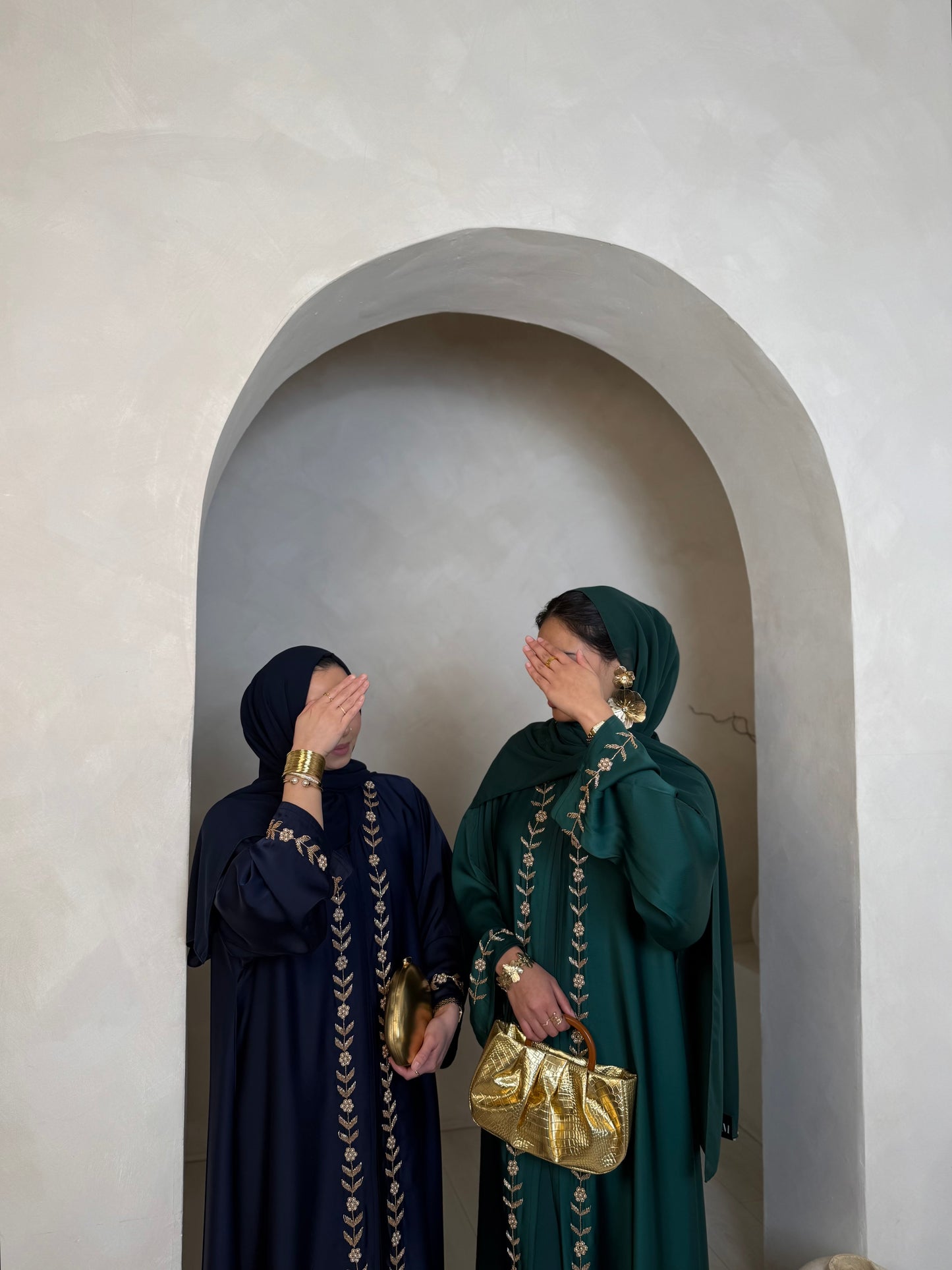 Dana - Embellished abaya (Emerald)
