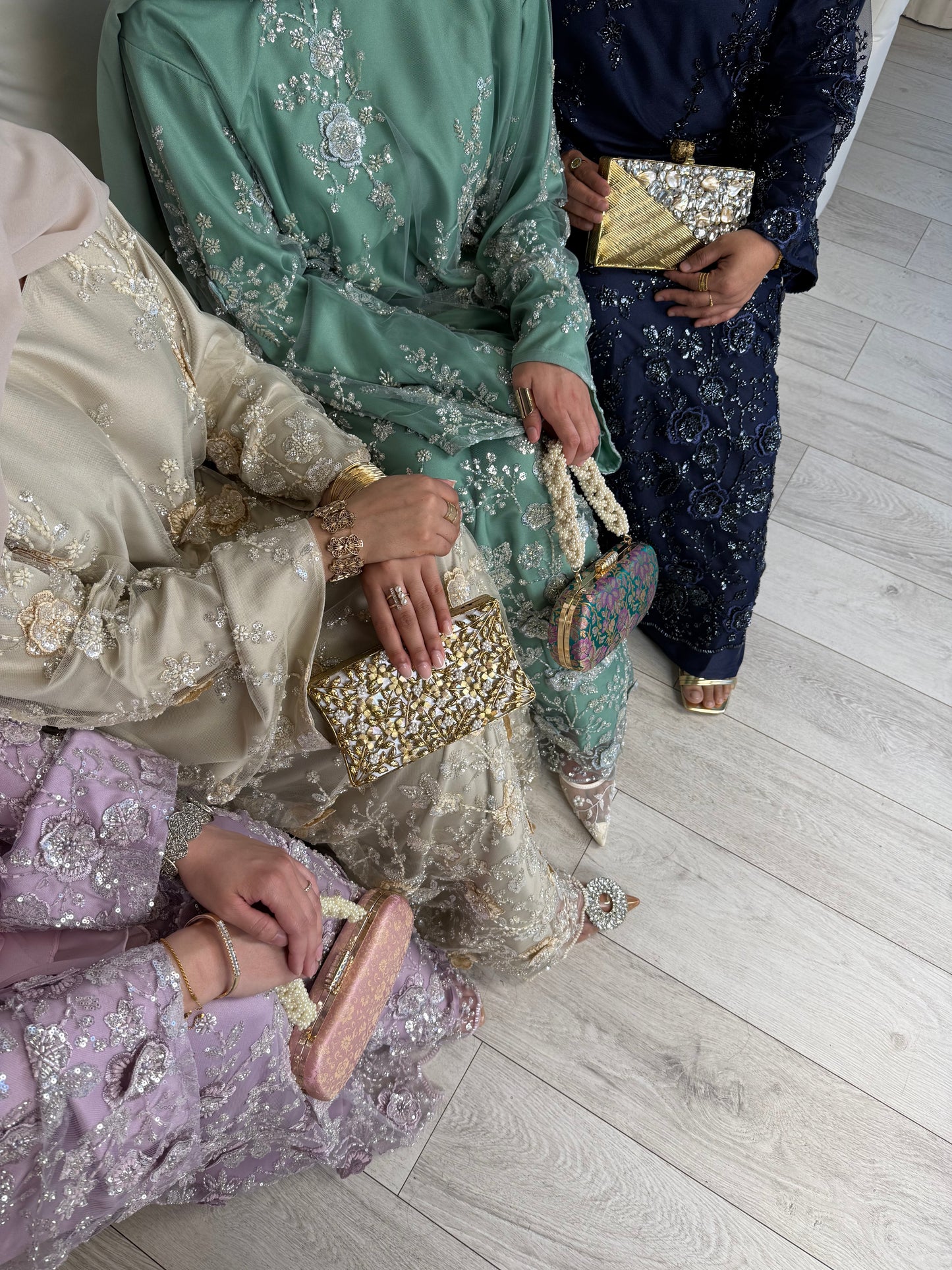 Zyra - Embellished Oversized Closed Abaya