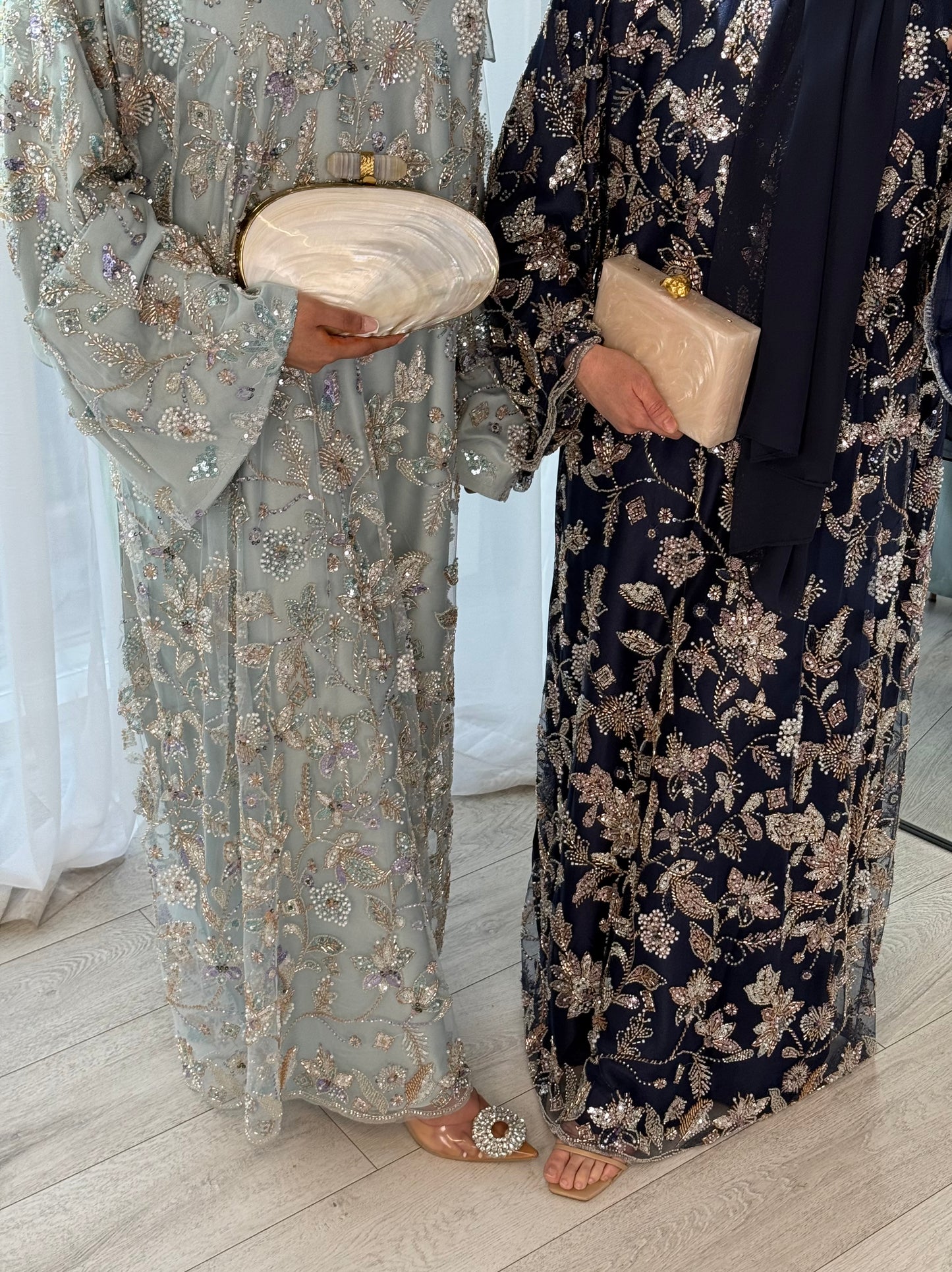 Lamisa - Embellished Oversized Closed Abaya