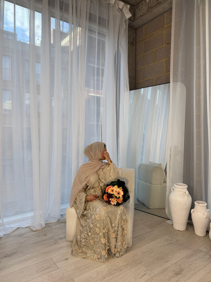 Zyra - Embellished Oversized Closed Abaya