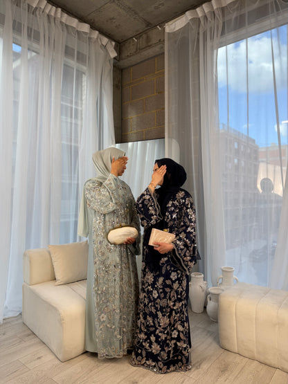 Lamisa - Embellished Oversized Closed Abaya