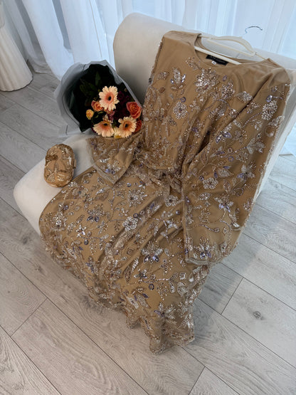 Lamisa - Embellished Oversized Closed Abaya