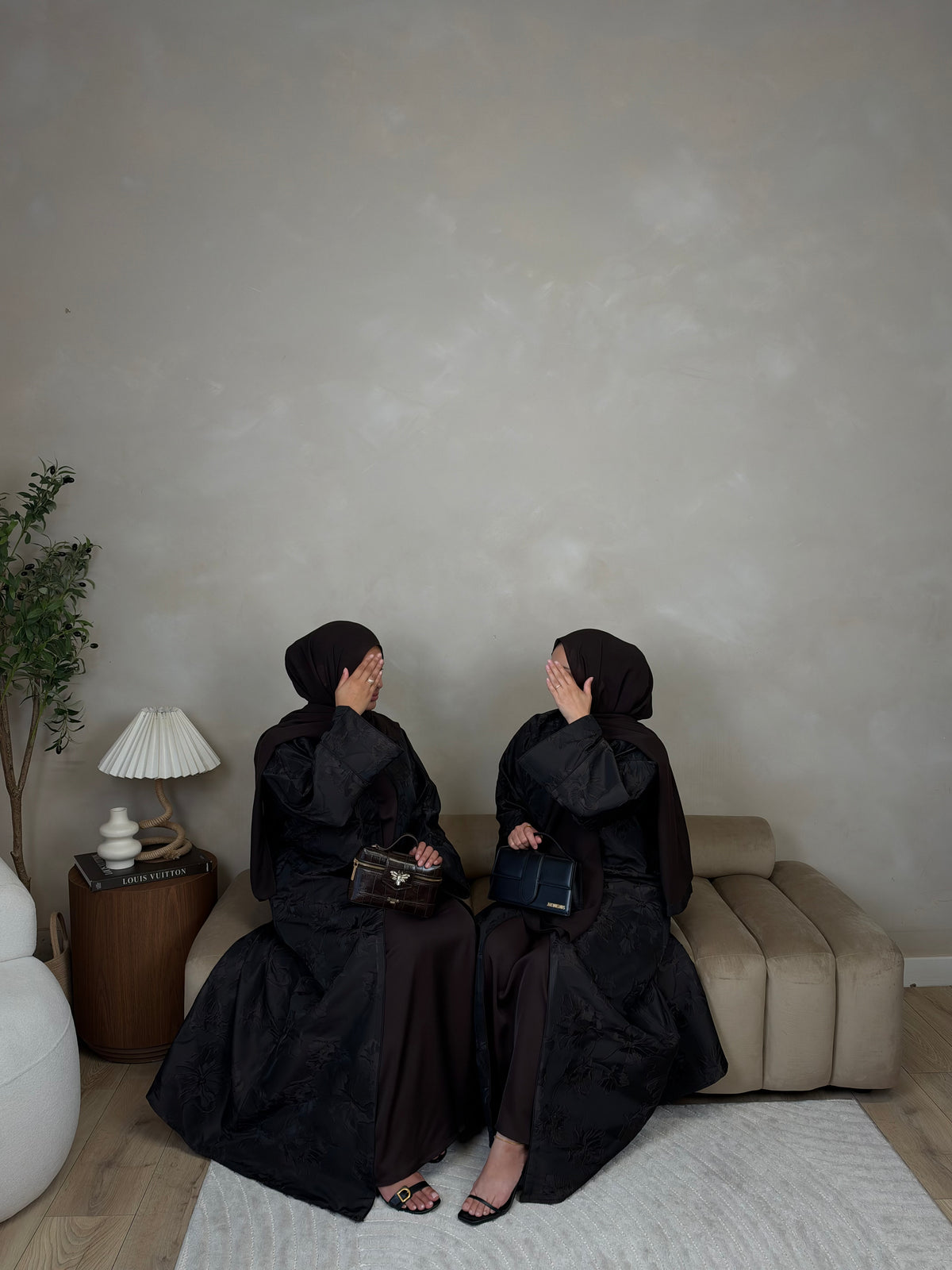 Amelia 2.0 - Oversized Jacquard Abaya (Espresso)