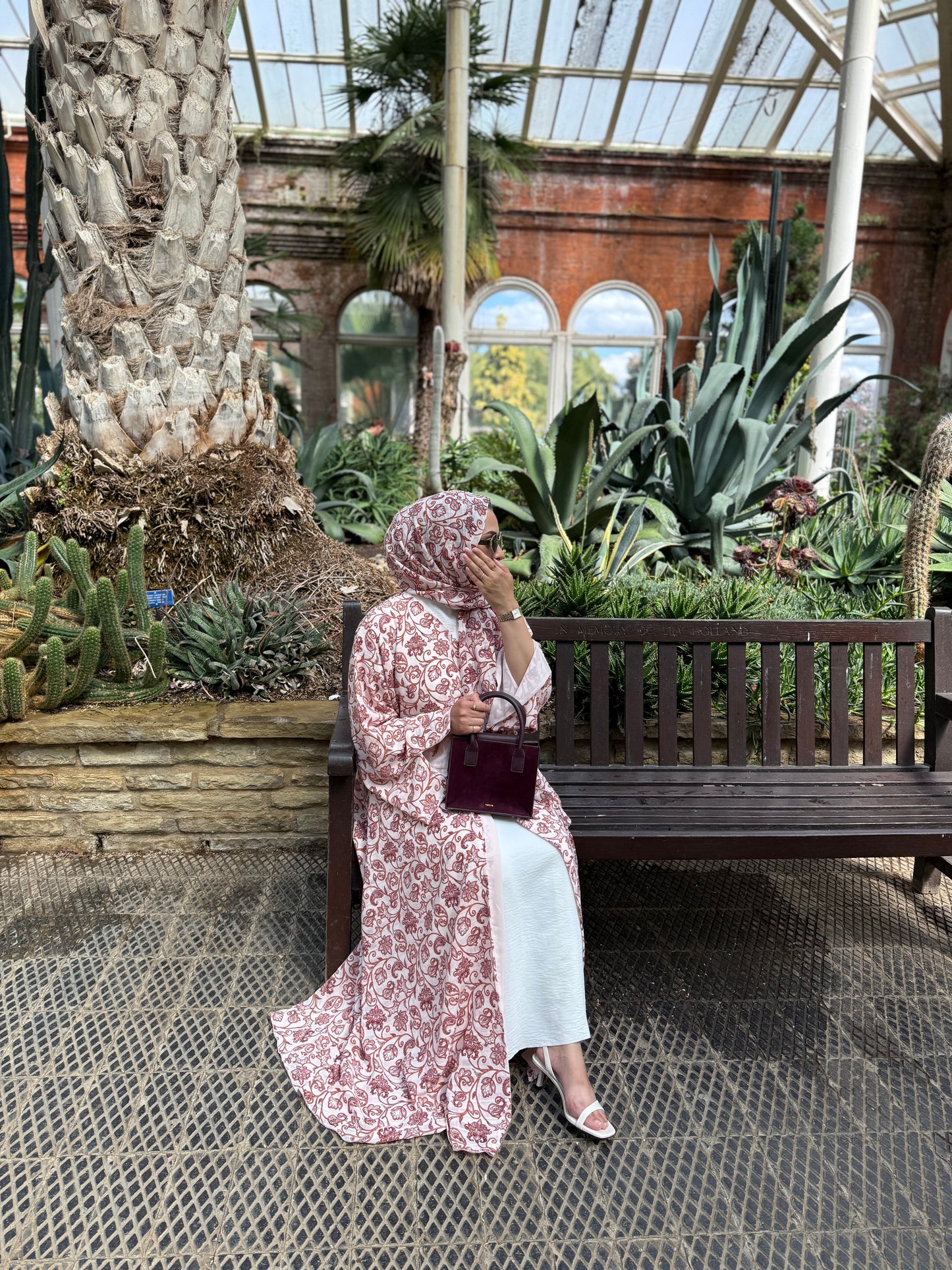 Lamia - Floral abaya (Orange)