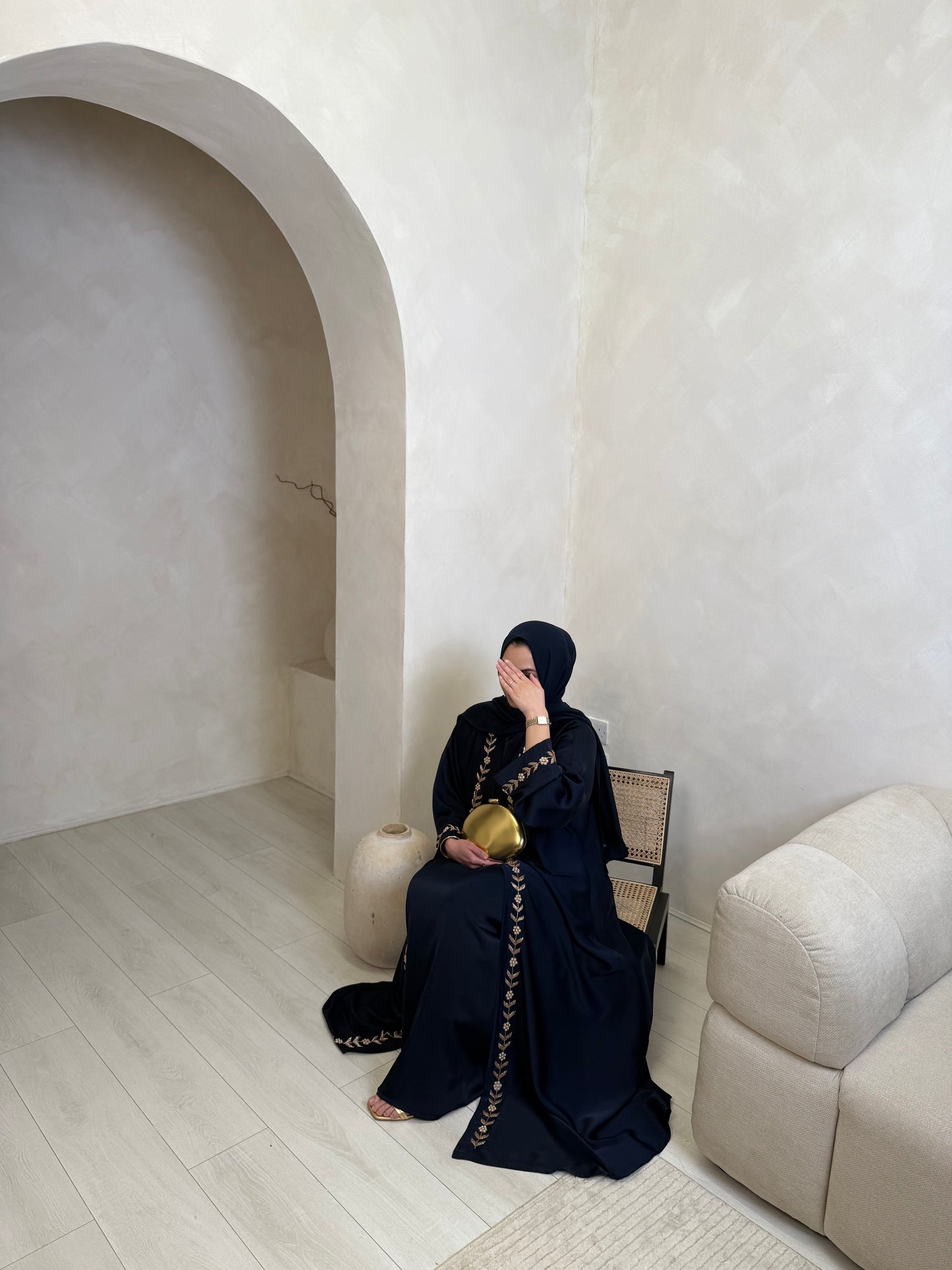Dana - Embellished abaya (Navy)